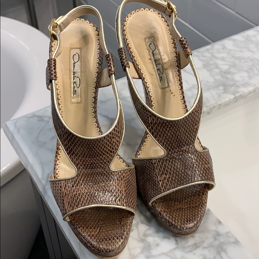 Oscar De La Renta Python Platform